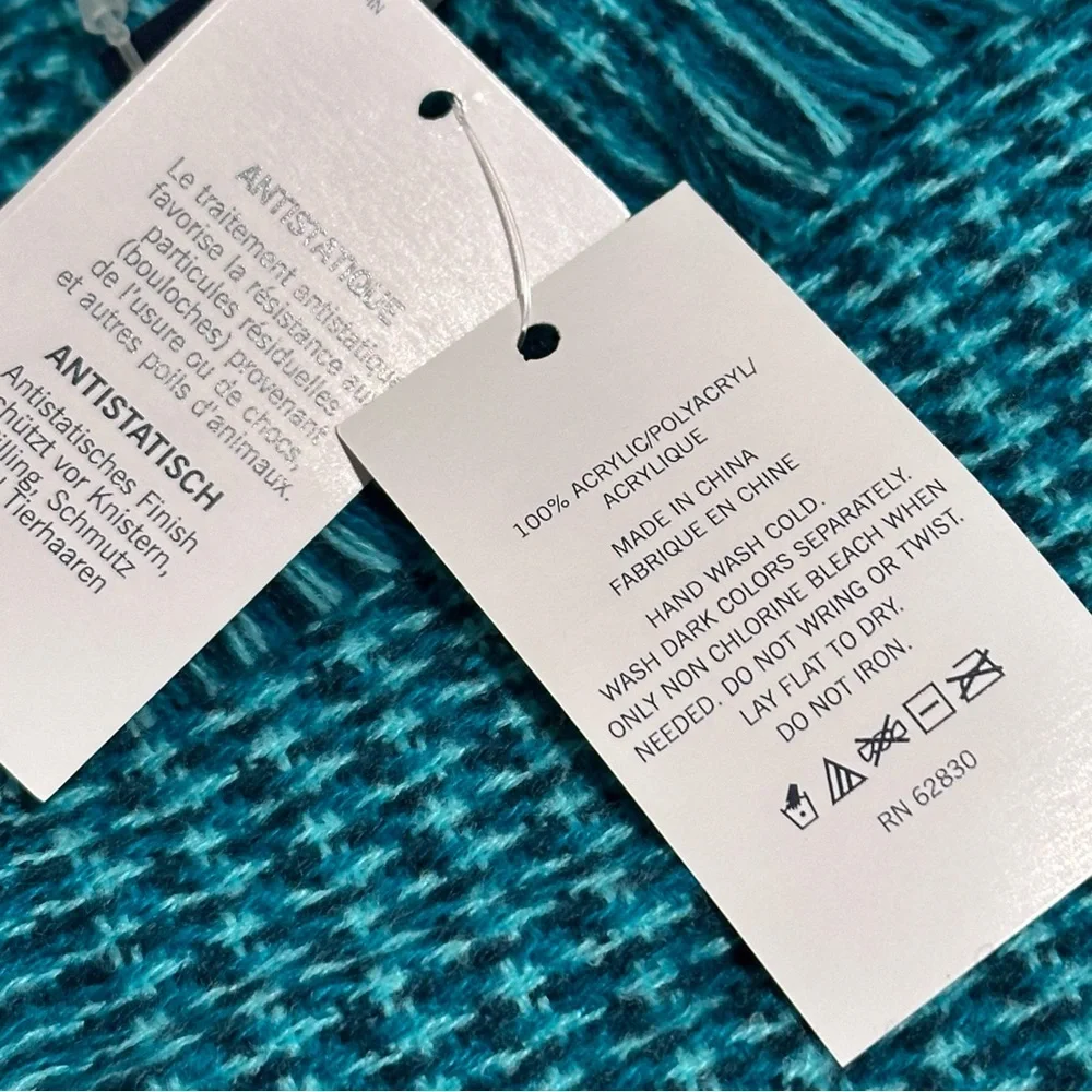 Land’s End NWT Teal Aqua Turquoise Checked Woven Scarf. Soft & Lightweight Blue